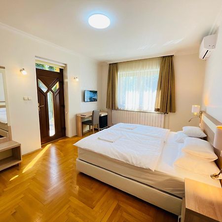 Mikes Deluxe Home Balatonfüred Exteriér fotografie