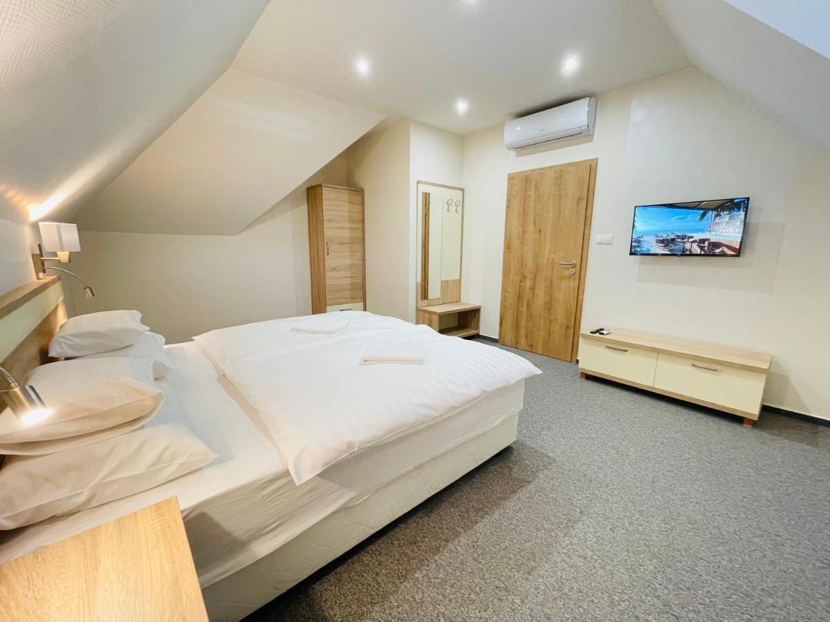 Mikes Deluxe Home Balatonfüred Exteriér fotografie