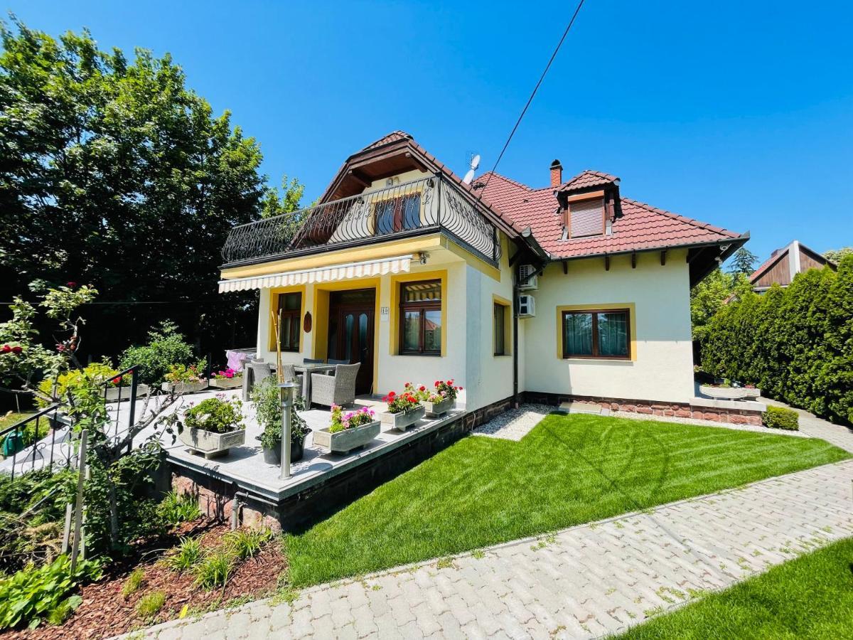 Mikes Deluxe Home Balatonfüred Exteriér fotografie